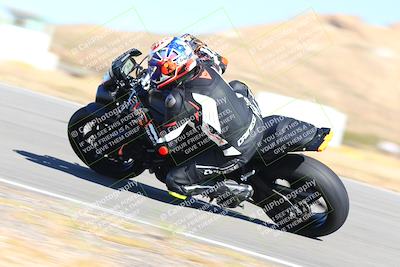 media/Oct-15-2023-TrackXperience (Sun) [[85198ff50b]]/Group 2/session 4 turn 3/